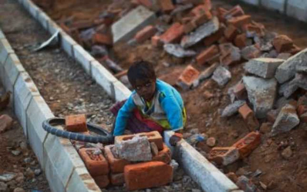 Copil exploataţi la renovarea stadionului din New Delhi