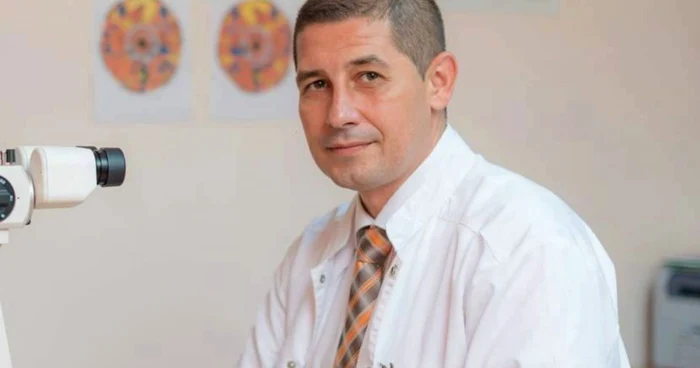 dr alexandru dimitriu foto facebook.com/clinica optisan