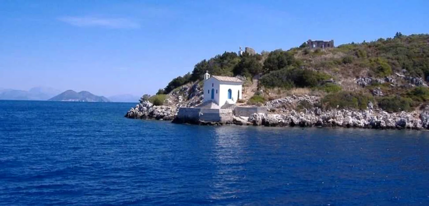 Insula Omofri din Grecia FOTO Private Island Online