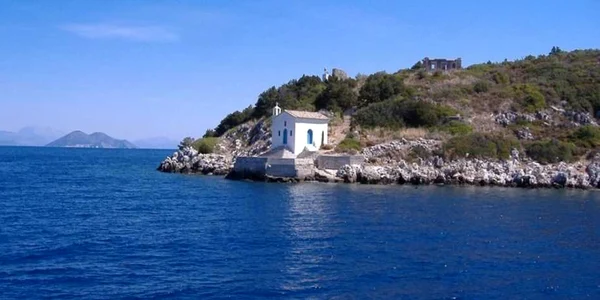 Insula Omofri din Grecia FOTO Private Island Online
