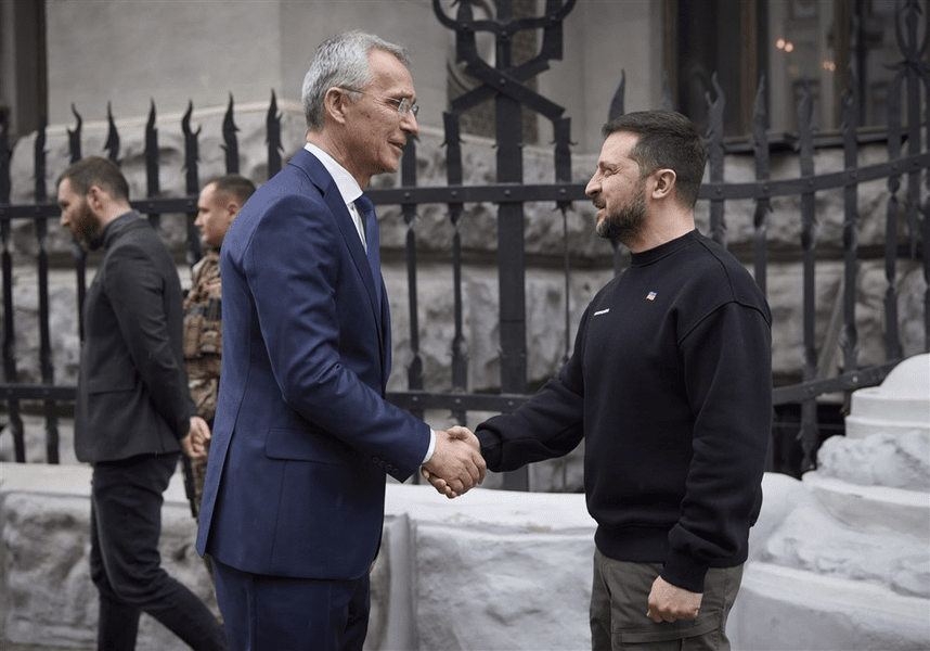 Stoltenberg, la Kiev. Zelenski insistă pentru aderarea Ucrainei în NATO și creșterea ajutorului militar
