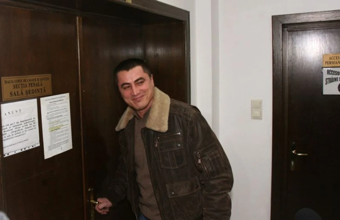 Cristian Cioacă se prezintă doar la procesele penale. Foto: Bogdan Crăciun.