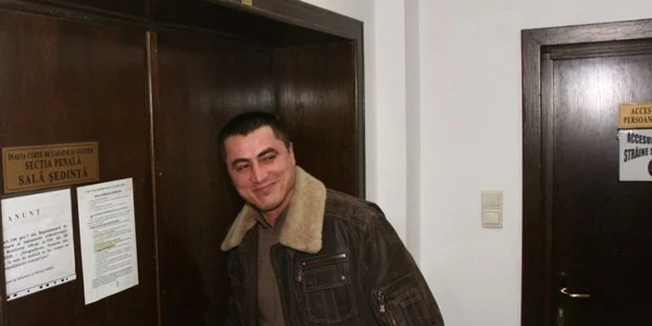 Cristian Cioacă se prezintă doar la procesele penale. Foto: Bogdan Crăciun.