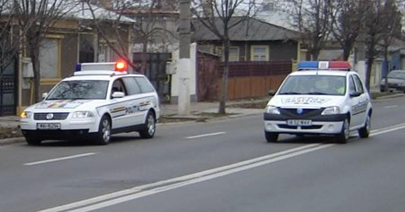 Poliţia Rutieră, în patrulare. FOTO: NICOLETA BUTNARU