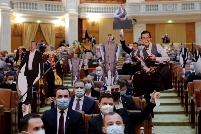 „Ora premierului” în Parlament, 22 februarie 2021. FOTO Inquam Photos/ George Călin