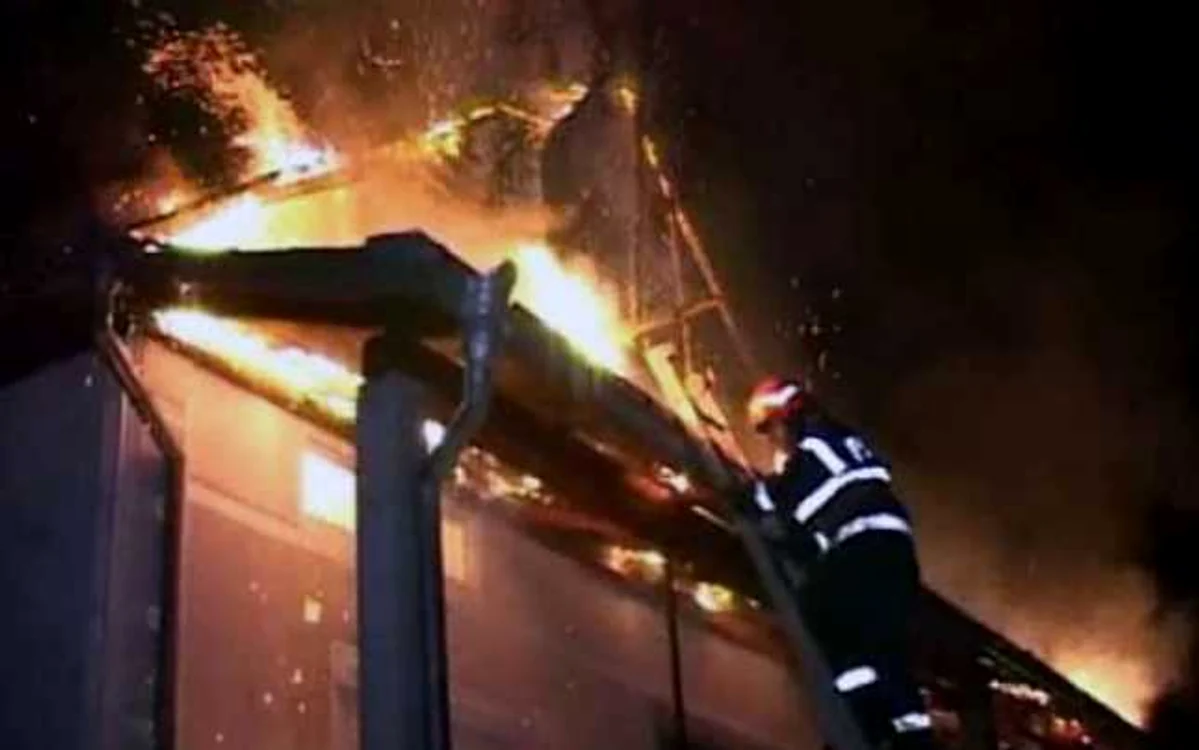 Coşurile de fum neizolate corespunzător şi neîntreţinute au provocat în acest an 20 de incendii