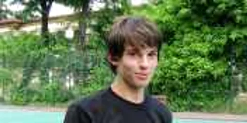 Nepotul lui Dan Diaconescu a muşcat mâna unui poliţist