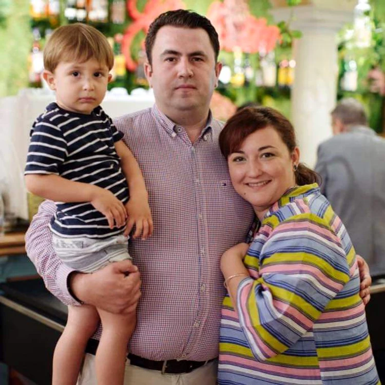 Ecaterina Ladin are o familie superbă, iar acum un an a mai născut un băiețel