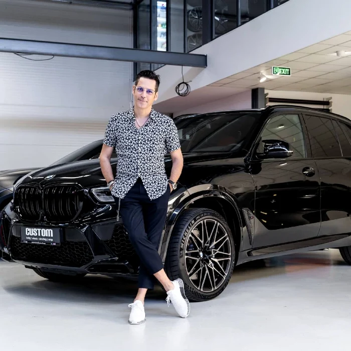Ştefan Bănică şi-a luat un bolid nou anul trecut, iar acum i-a făcut un tunning fin de 2.500 de euro