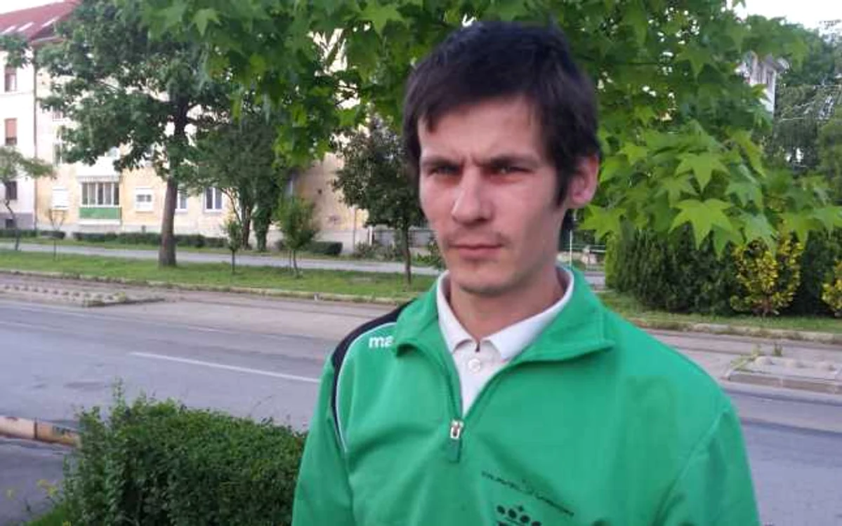 Adrian este urmărit de Fisc pentru plata unor sume pentru care, având în vedere afecţiunile de care suferă, nu ar trebui să le plătească FOTO Daniel Dancea