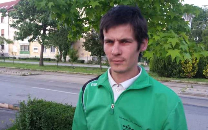 Adrian este urmărit de Fisc pentru plata unor sume pentru care, având în vedere afecţiunile de care suferă, nu ar trebui să le plătească FOTO Daniel Dancea