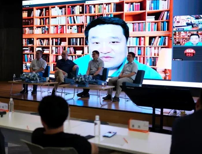 Foto: Pe 31 august, la Suzhou a avut o întrunire academică „În căutarea următorului „Kissinger”