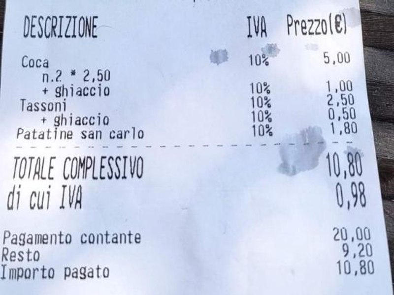 Italienii, revoltați de noile biruri. Localurile taxează până și cuburile de gheață din băuturi