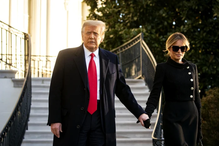 Donald si Melania Trump parasind Casa Alba FOTO EPA-EFE