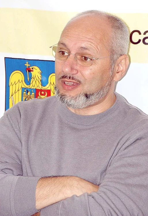 Dr. Cristian Andrei