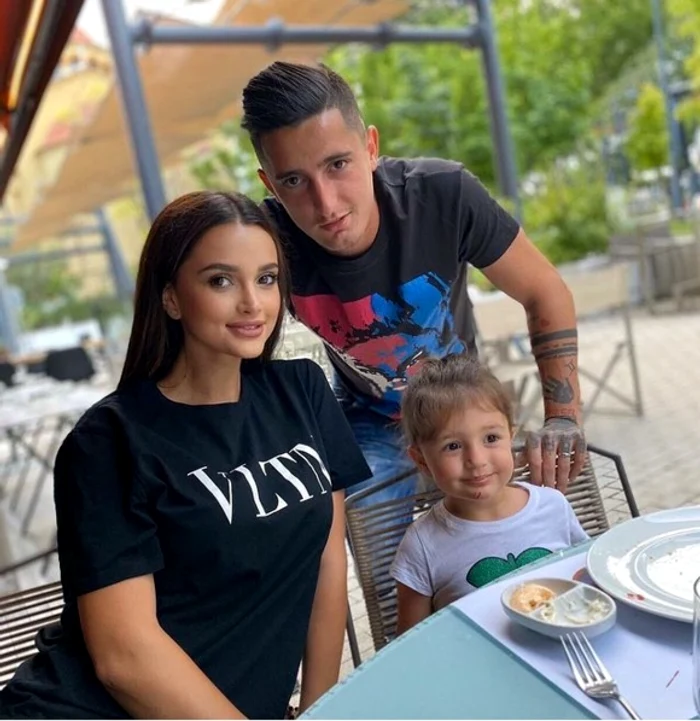 
    Steliano și Bianca au o fetiță, Anais, în vârstă de trei aniSursă foto: Arhivă personală   