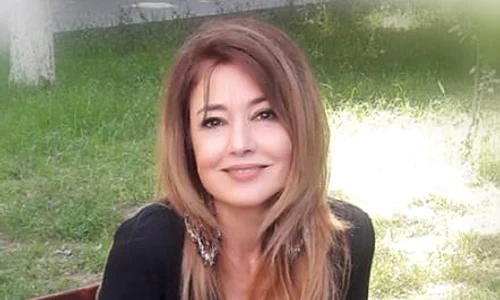 1 oana sirbu all black stil de vedeta tinute negre 7 jpg jpeg