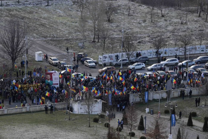 Protestatari faţă de introducerea Certificatului COVID FOTO Inquam Photos / Octav Ganea