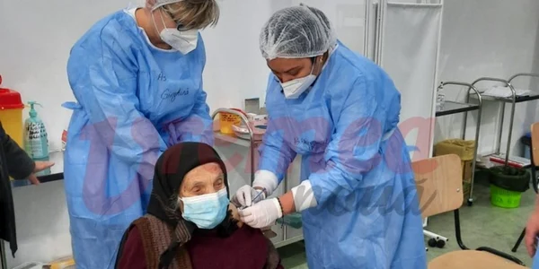 ioana negru 100 de ani vaccinare 2