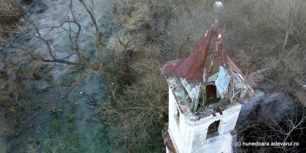 Satul dispărut Baia Craiului sub Lacul Cinciș Foto Daniel Guță (9) JPG