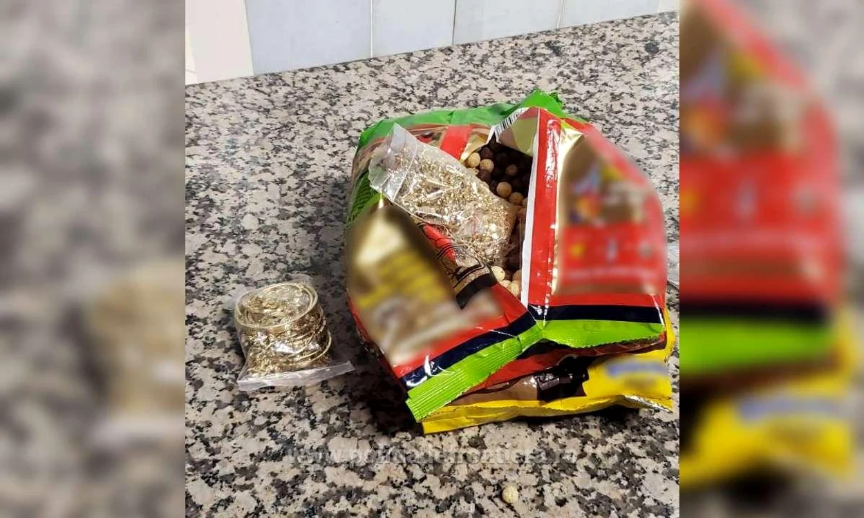 Bijuteriile erau ascunse în pungi de cereale