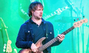 maroon 5 mickey madden steps away from band after arrest 02 jpeg