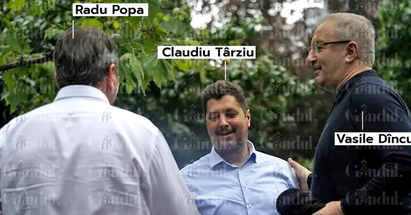 Una din imaginile în care apar Claudiu Târziu, Vasile Dîncu și Radu Popa (cu spatele) FOTO Gândul