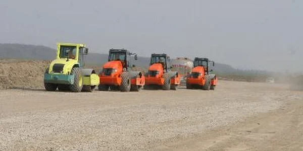 Autostrada Bucureşti - Braşov dărâmă casele la Râfov