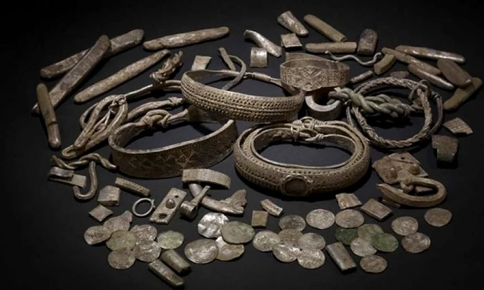 Un tezaur viking îi surprinde pe istorici jpeg