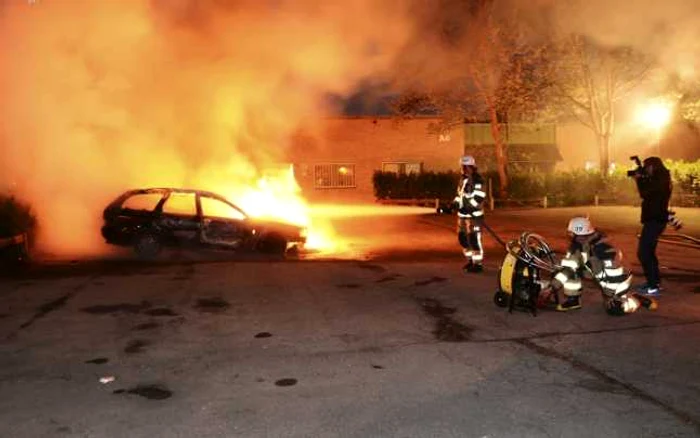 De trei zile în capitala Suedie, Stockholm, au loc proteste violente ale imigran'ilor FOTO Reuters