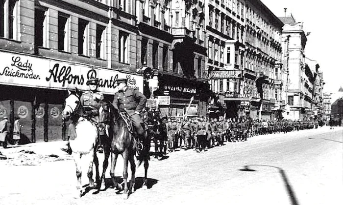 13 aprilie: Eliberarea oraşului Viena de sub ocupaţie germană jpeg
