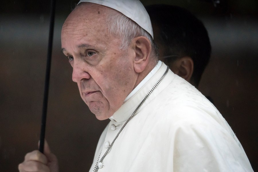 Vaticanul anulează programul Papei Francisc. Suveranul Pontif rămâne internat în spital 