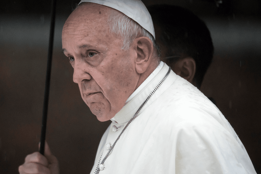 Papa Francisc condamnă folosirea mercenarilor în Ucraina