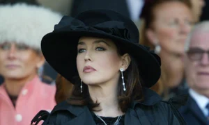 Așa arăta Isabelle Adjani în 2003, la un eveniment hipic organizat în Paris jpeg