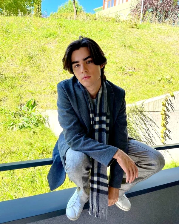 Radu vrea să îşi cumpere un apartament (Foto: Aarhivă)