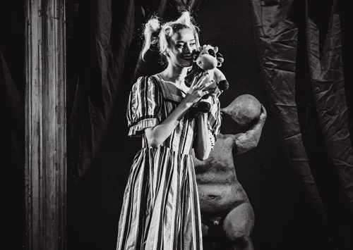 Andreea Chelici, pe scena Teatrului Dramatic din Galați Foto: Arhivă Personală
