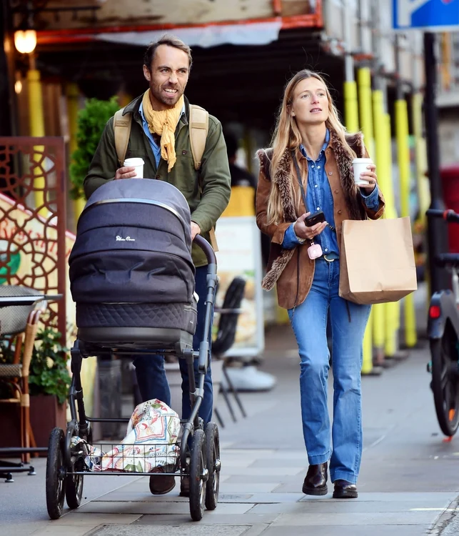 Primele imagini cu James Middleton, soția Alizée Thevenet și bebelușul, în Notting Hill, Profimedia (3) jpg