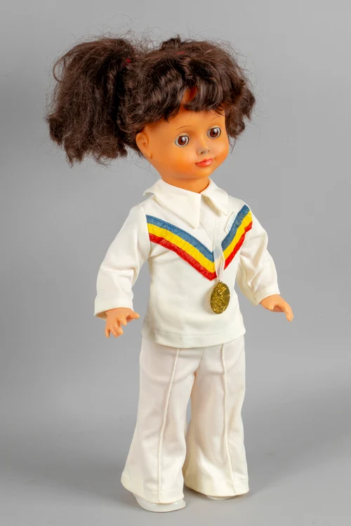 Păpușa Nadia
