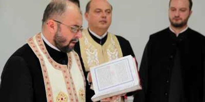 Preotul Oscar Frunză spune că în Protoieria Focşani II are doi preoţi care vor să candideze FOTO: Arhiepiscopia Buzăului şi Vrancei