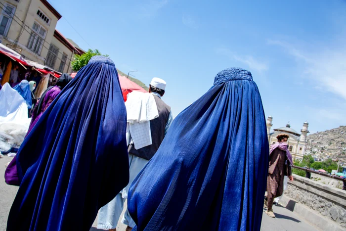 Talibanii impun acum reguli draconice și pentru jurnaliști FOTO SHUTTERSTOCK