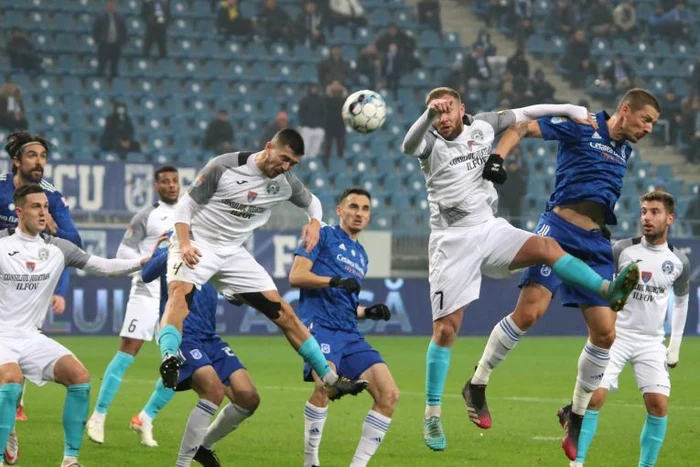 
    Academica Clinceni s-a impus la CraiovaFOTO: Sportpictures.eu  