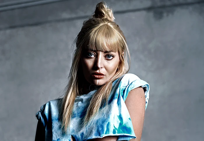 Delia va cânta în deschiderea concertului lui Robbie Williams