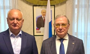 Igor Dodon Oleg Ozerov FOTO Facebook jpg