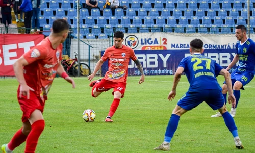 Gloria Buzau Unirea Slobozia (Sportpictures) jpg