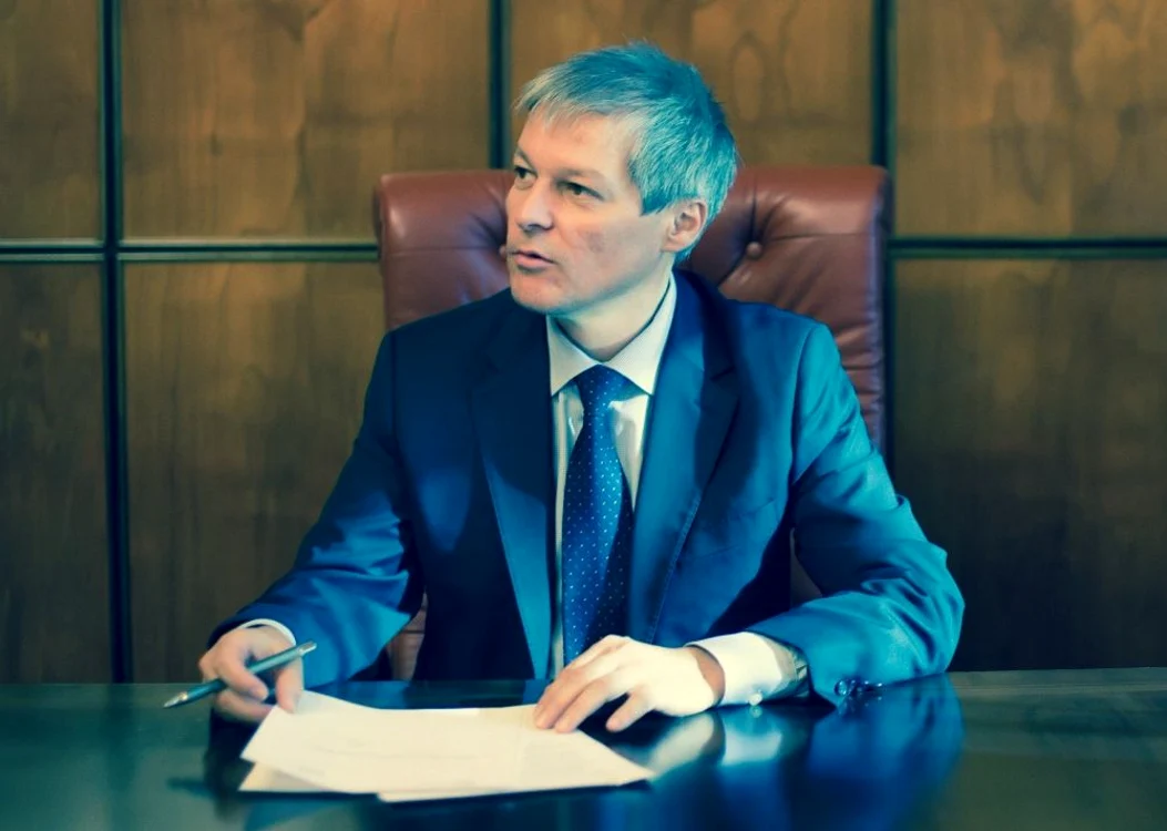 
    Dacian Cioloş a publicat pe Facebook agenda sa din această săptămânăFoto: Arhiva personală  