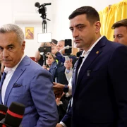 George Simion și Calin Georgescu votează în Mogoșoaia, Ilfov. FOTO Inquam Photos / Octav Ganea