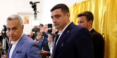 George Simion și Calin Georgescu votează în Mogoșoaia, Ilfov. FOTO Inquam Photos / Octav Ganea