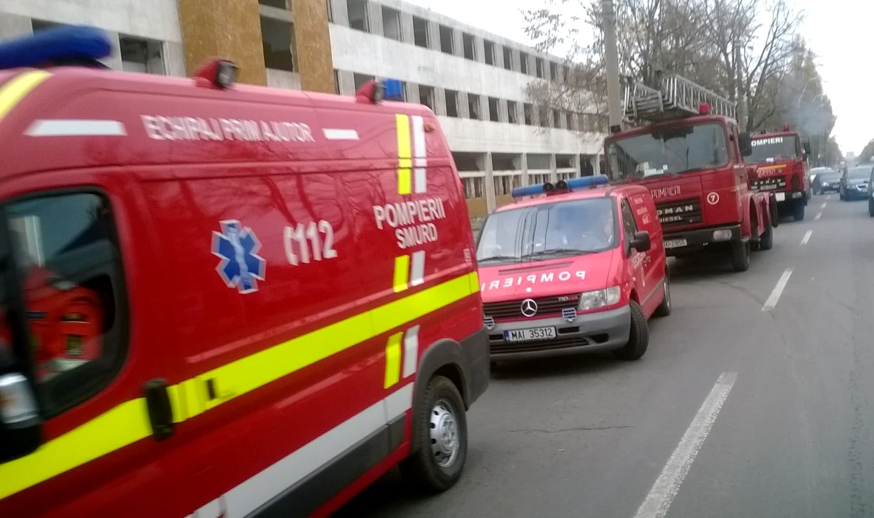 Angajatul postului de televiziune a fost dus la spital FOTO Arhivă Adevărul
