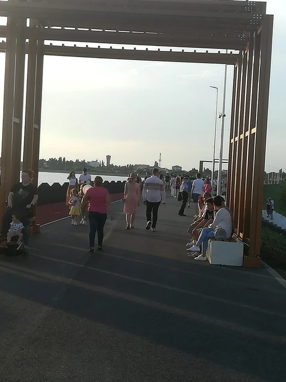 Digul de la Lacul Morii a fost miercuri cel mai aglomerat loc din București