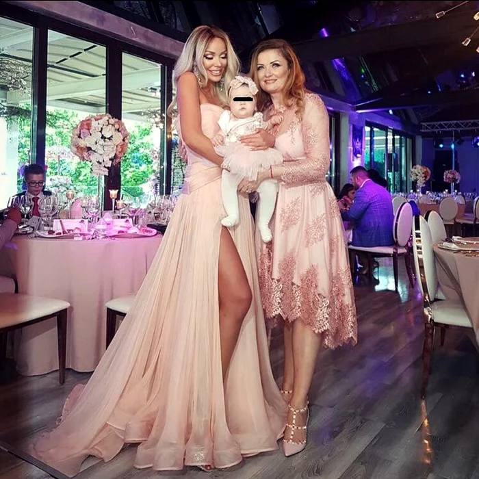 Bianca Drăgușanu i-a urat mamei sale toate cele bune cu ocazia zilei de naștere a acesteia